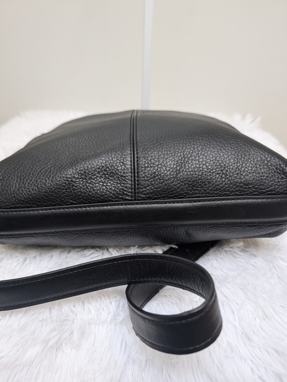 Coach Mae F34823 Black Pebbled Leather Crossbody - Picture 15 of 15